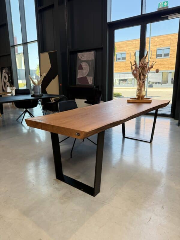 RADO Massivholztisch URBANUS – Bernstein – ca. 245 x 84-100 x 78 cm