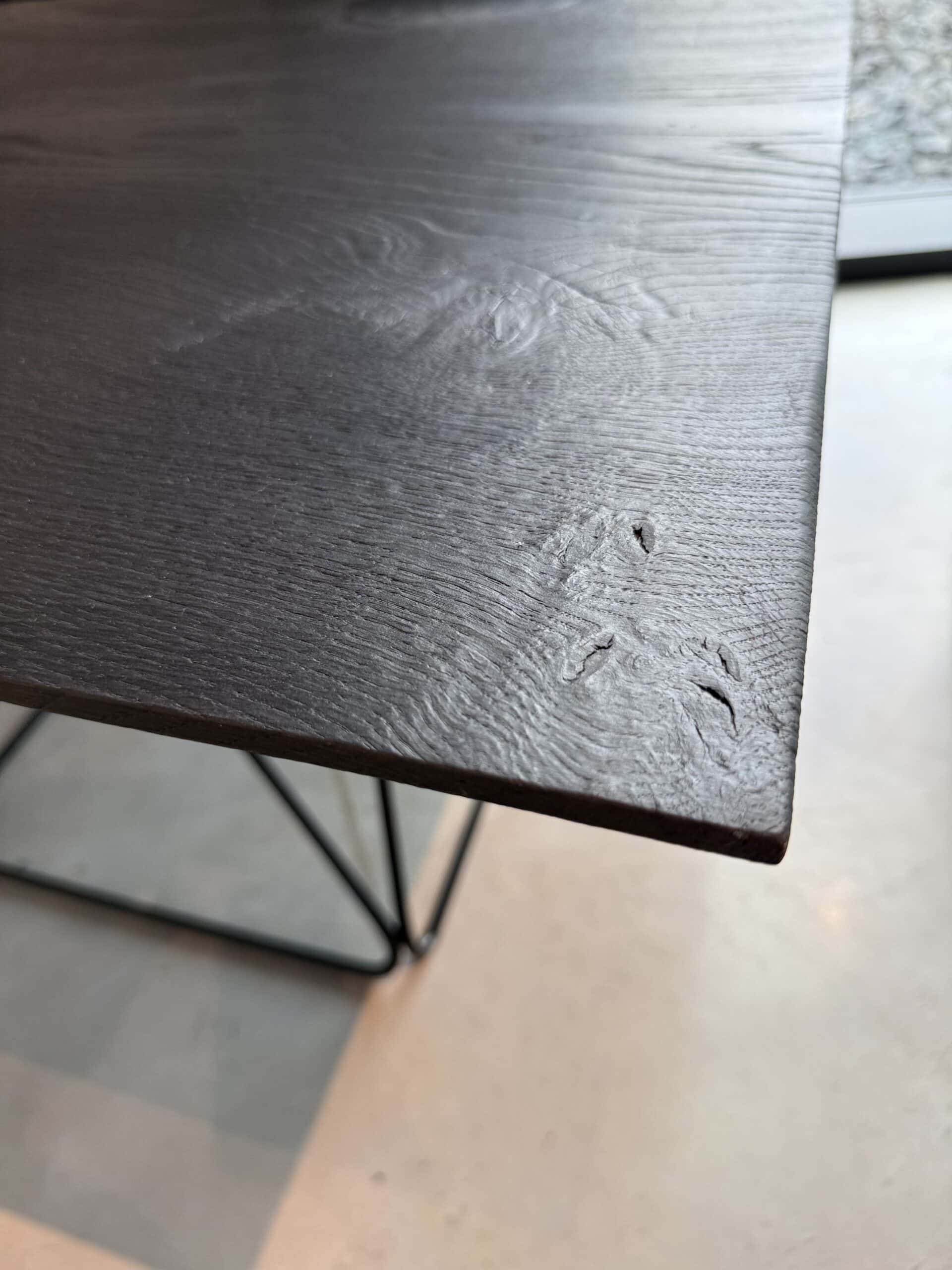 Couchtisch_schwarz_zeitlos
