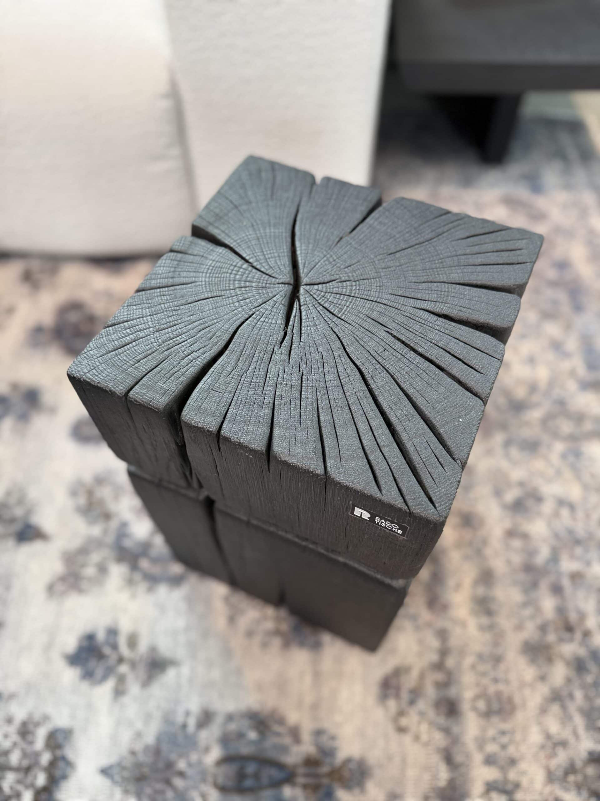 RADO CUBO Massivholz Hocker schwarz - 30 x 30 x 45 cm